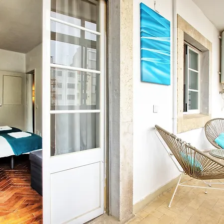 Sao Pedro 30 Guests Appartamento Lisbona