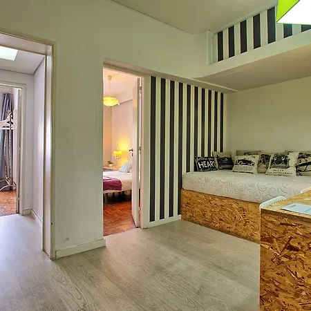 Sao Pedro 30 Guests * Lisbona