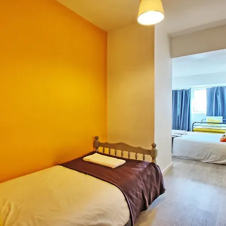 Apartment Sao Pedro 30 Guests Lisbon