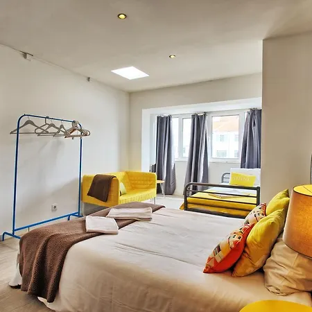 Sao Pedro 30 Guests Lisbon