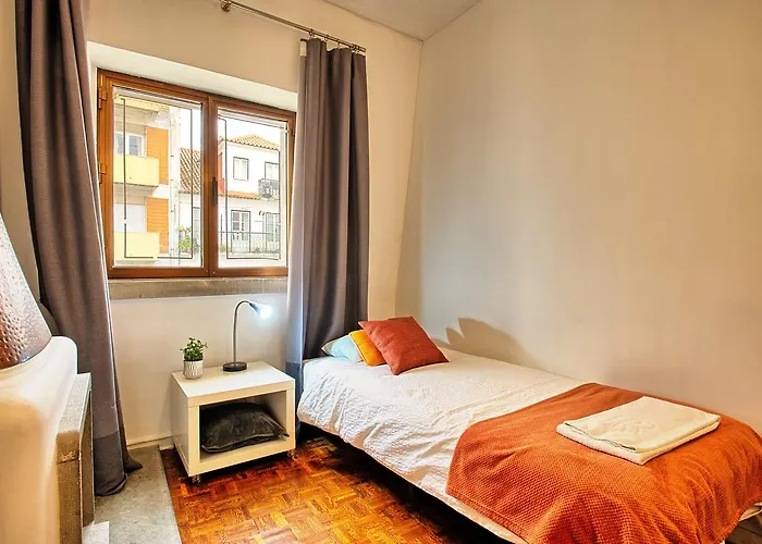 Sao Pedro 30 Guests Lisboa