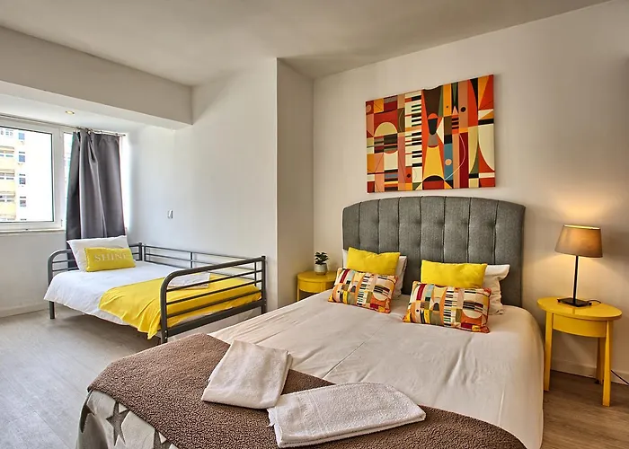 Sao Pedro 30 Guests * Lisboa