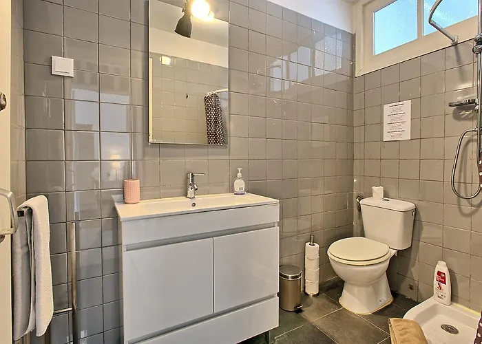 Sao Pedro 30 Guests *